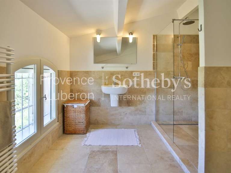 Maison Apt - 6 chambres - 322m²