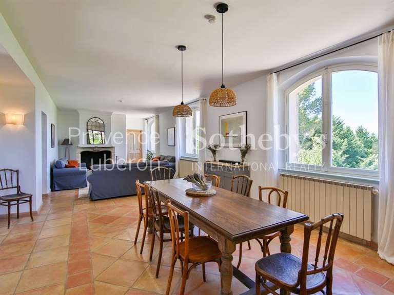 Maison Apt - 6 chambres - 322m²
