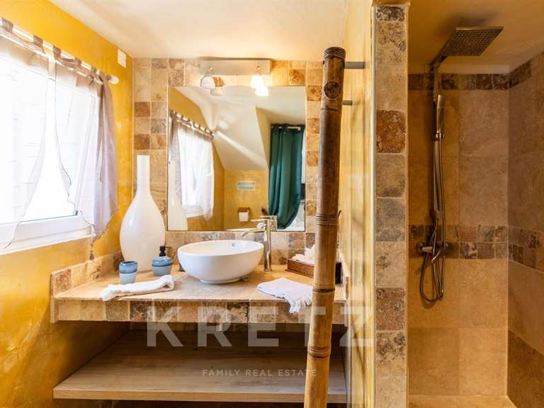 Maison Bonifacio - 10 chambres - 674m²