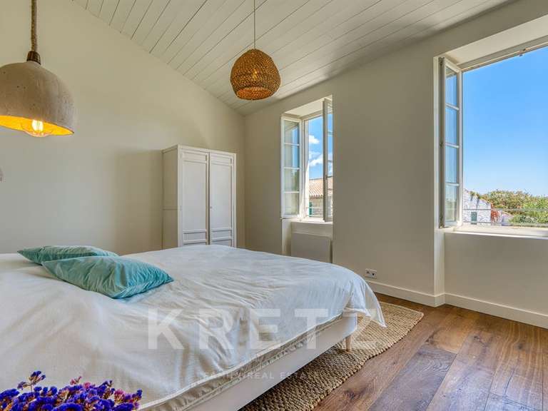 Maison Sainte-Marie-de-Ré - 4 chambres - 230m²