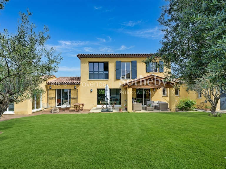 Maison Aix-en-Provence - 4 chambres - 172m²