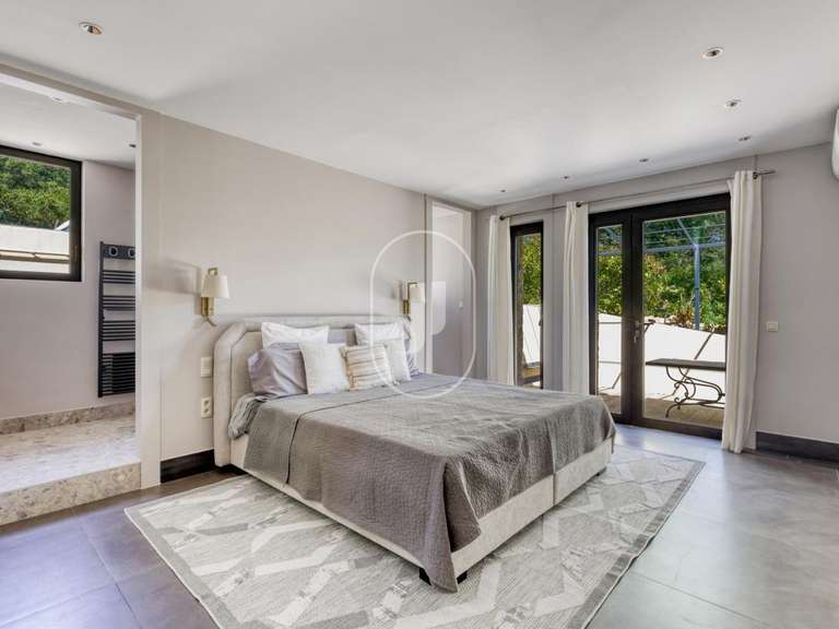 Maison Grimaud - 4 chambres - 184m²