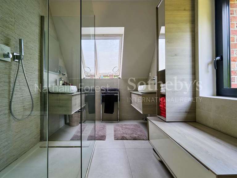 Maison Bondues - 5 chambres - 285m²