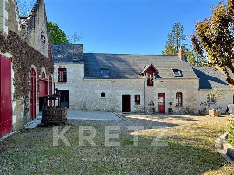 House Athée-sur-Cher - 4 bedrooms - 202m²