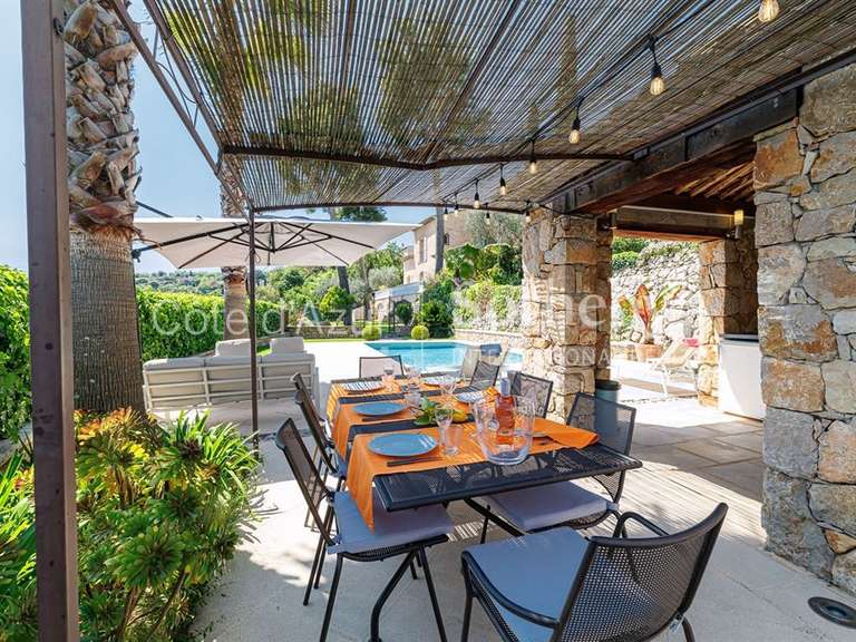 Maison Gattières - 4 chambres - 183m²