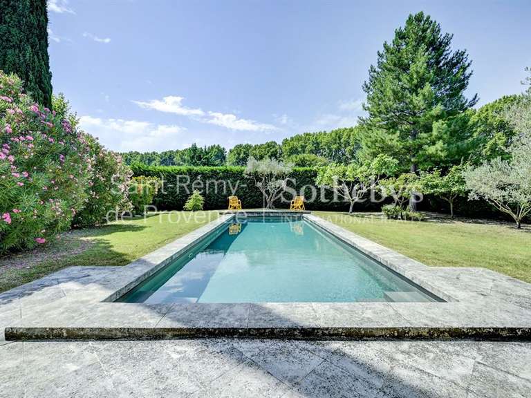 Maison Saint-Rémy-de-Provence - 5 chambres - 235m²