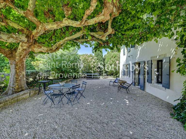 Maison Saint-Rémy-de-Provence - 5 chambres - 235m²