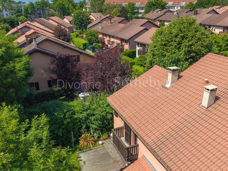 Maison Ferney-Voltaire - 3 chambres - 97m²