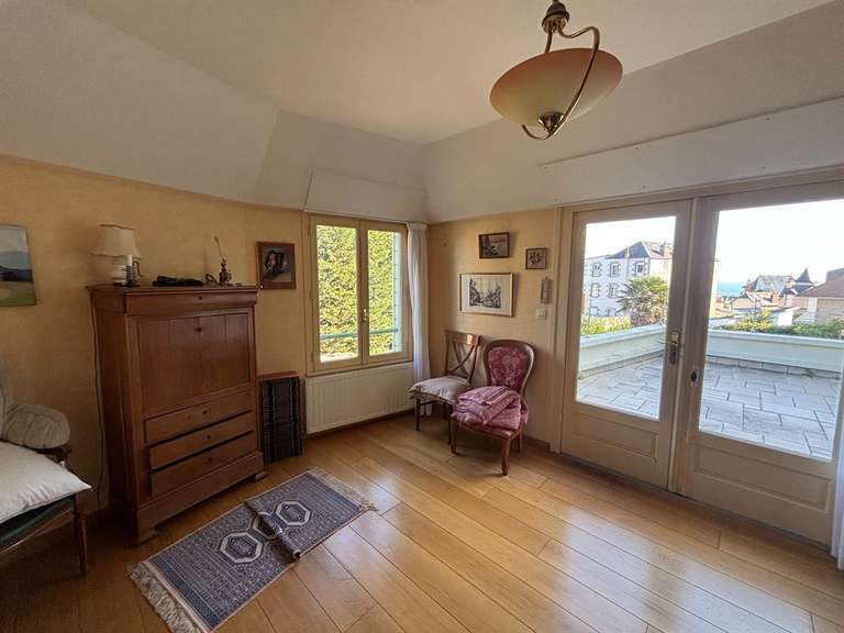 Maison Granville - 5 chambres - 200m²
