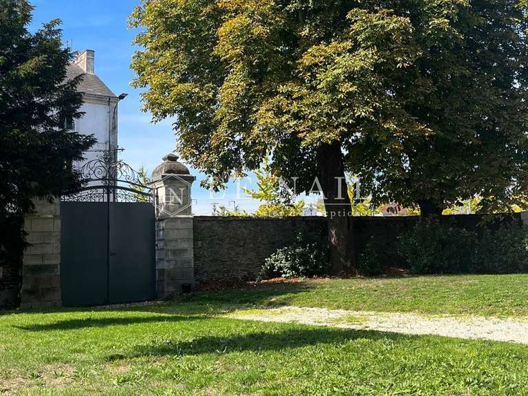 Maison Ancenis - 12 chambres - 675m²