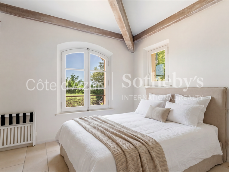 Maison Grimaud - 6 chambres - 260m²