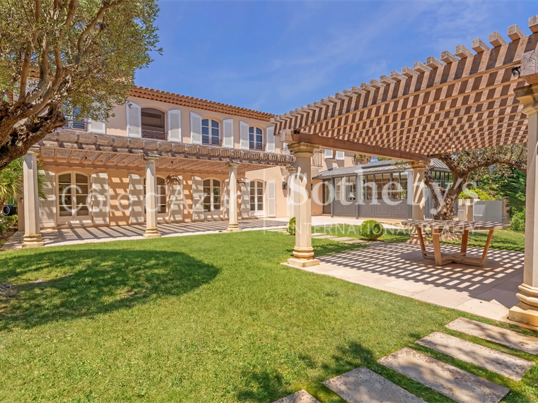 Maison Grimaud - 6 chambres - 260m²