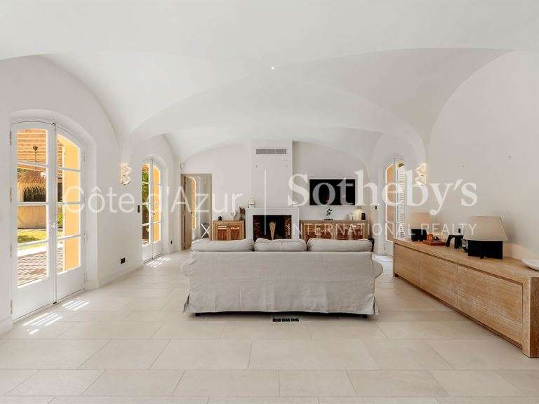 Maison Grimaud - 6 chambres - 260m²
