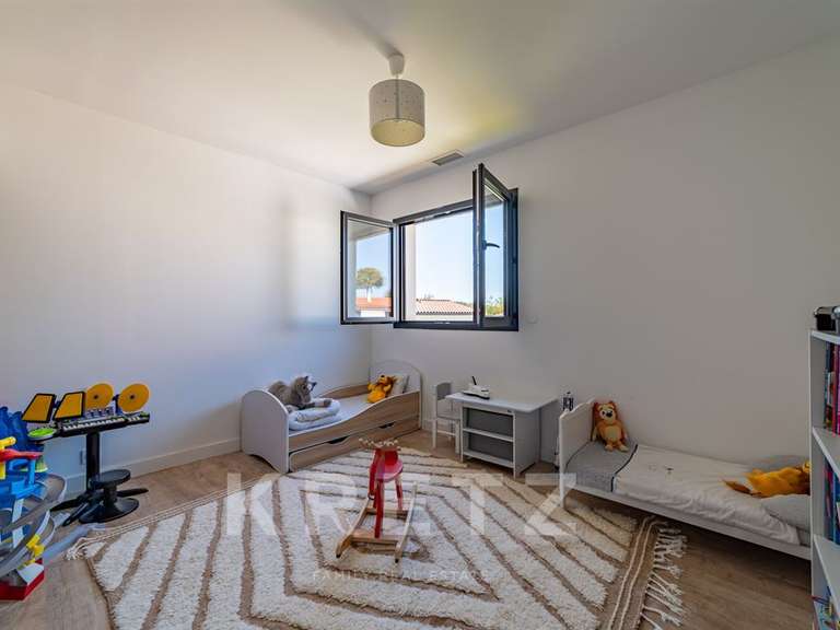 Maison Castelnau-le-Lez - 4 chambres - 135m²