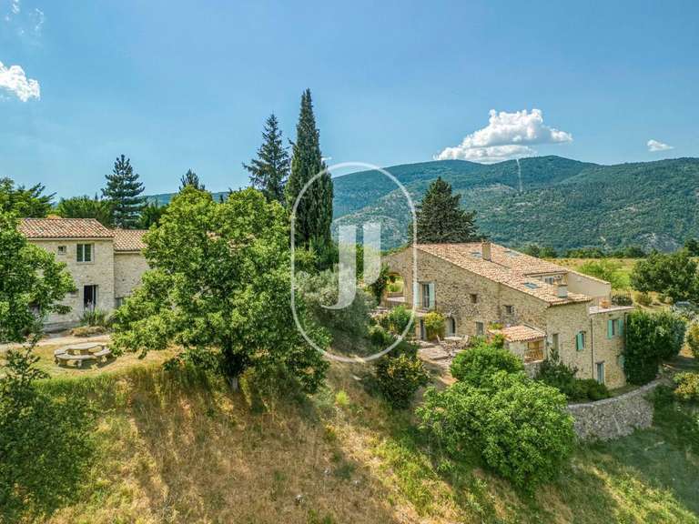 House Aurel - 820m²