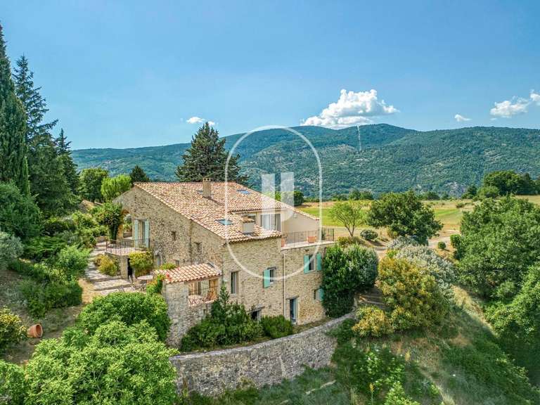 House Aurel - 820m²
