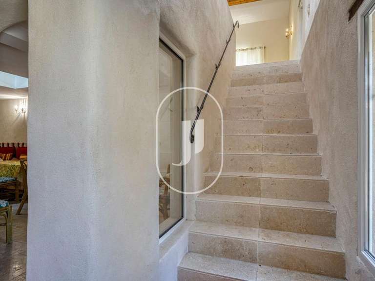House Aurel - 820m²