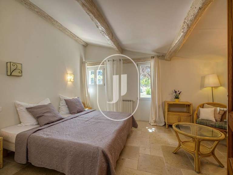 House Aurel - 820m²