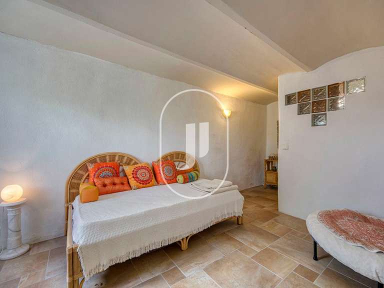 House Aurel - 820m²
