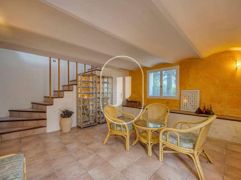 House Aurel - 820m²