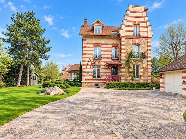 Maison Le Vésinet - 6 chambres - 327m²