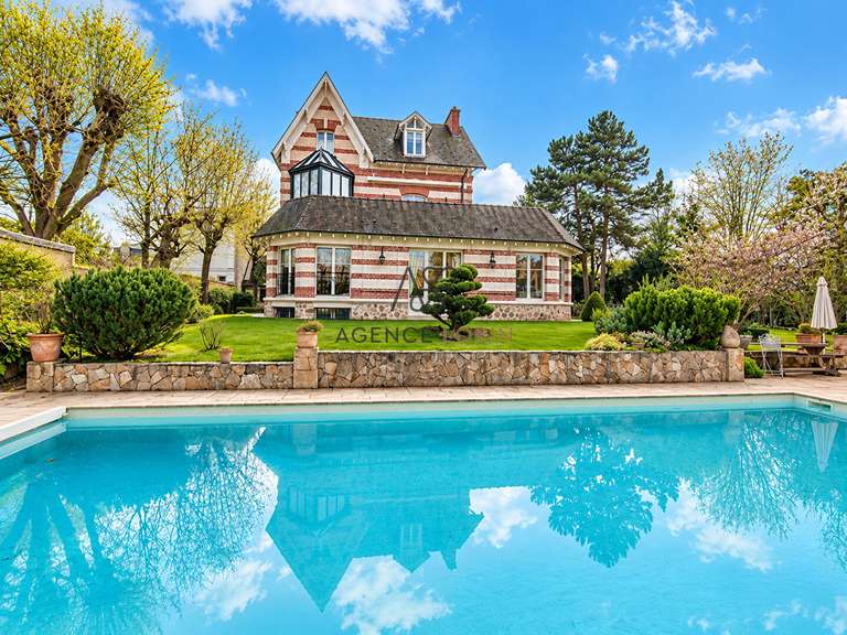 Maison Le Vésinet - 6 chambres - 327m²