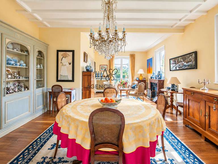 Maison Le Vésinet - 6 chambres - 327m²