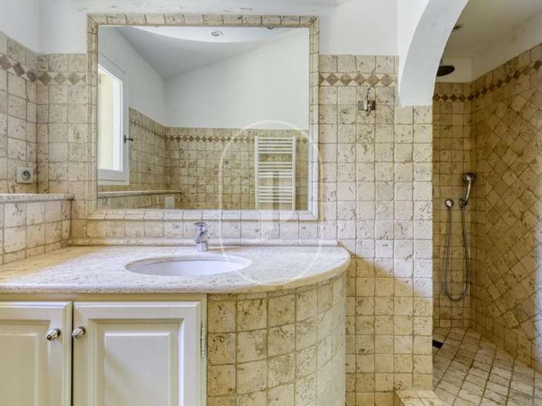 Villa Grimaud - 3 bedrooms - 180m²