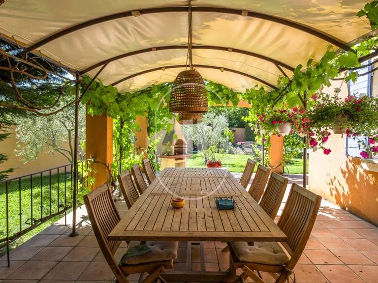 Villa Mazan - 4 bedrooms - 153m²