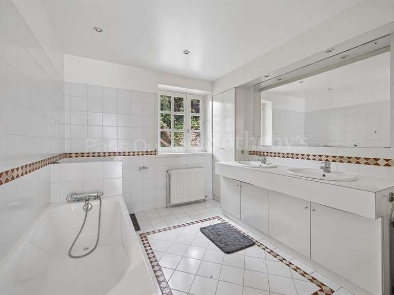Maison Garches - 5 chambres - 340m²