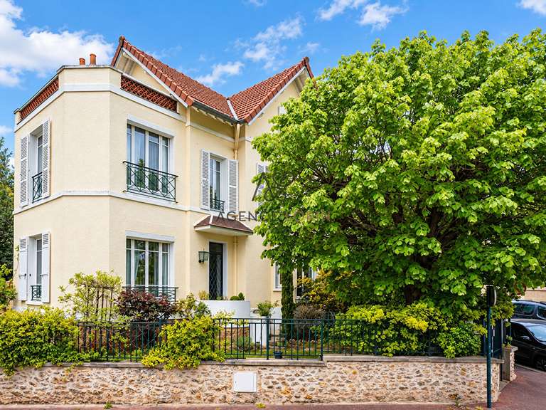 Maison Le Vésinet - 7 chambres - 191m²