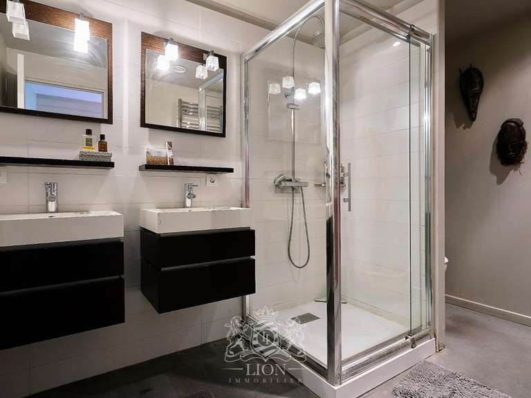 Maison Villeneuve-d'Ascq - 5 chambres - 200m²