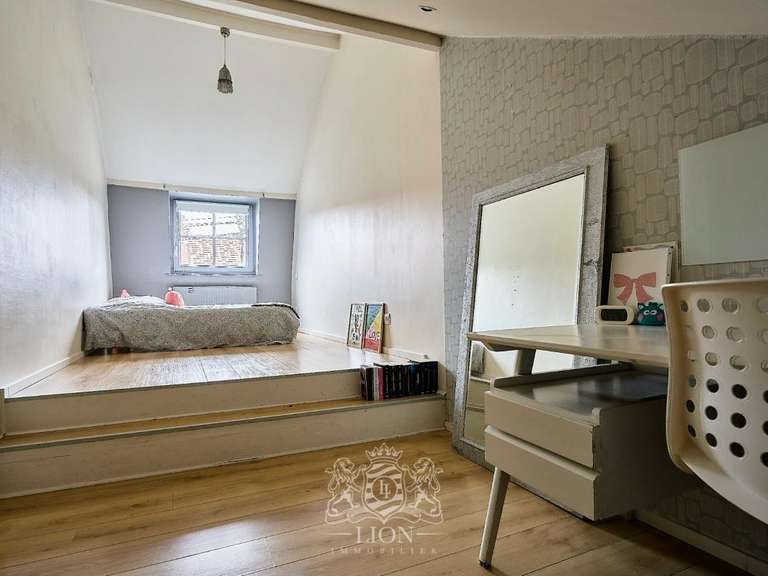 Maison Villeneuve-d'Ascq - 5 chambres - 200m²