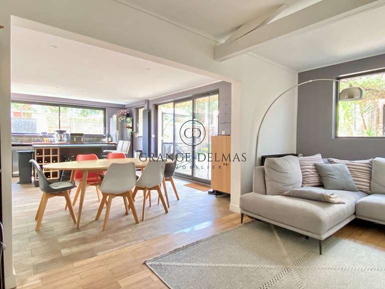 House Bordeaux - 5 bedrooms - 133m²