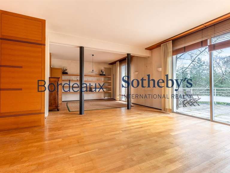 House Bordeaux - 5 bedrooms - 320m²