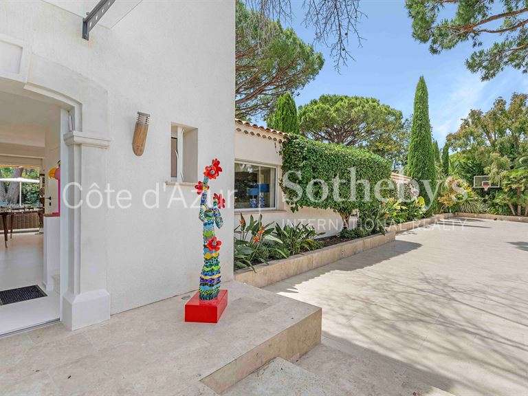 Maison Saint-Tropez - 7 chambres - 356m²