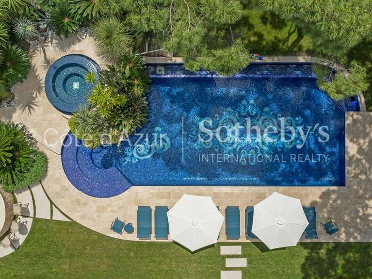 Maison Saint-Tropez - 7 chambres - 356m²