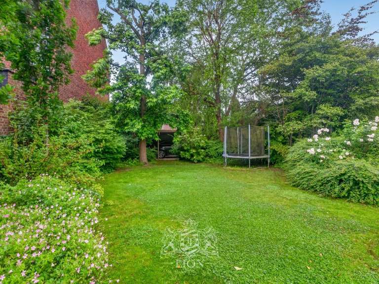 Maison Villeneuve-d'Ascq - 5 chambres - 225m²