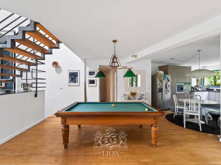 Maison Villeneuve-d'Ascq - 5 chambres - 225m²