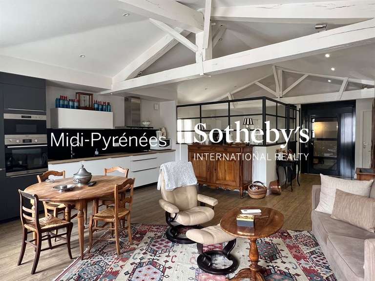 House Rieumes - 5 bedrooms - 375m²