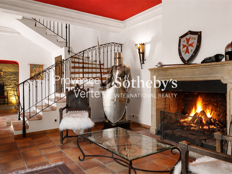 Propriété Figanières - 4 chambres - 234m²