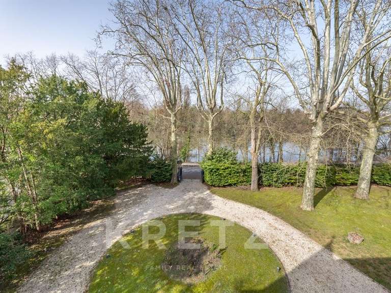 Maison Rueil-Malmaison - 4 chambres - 517m²