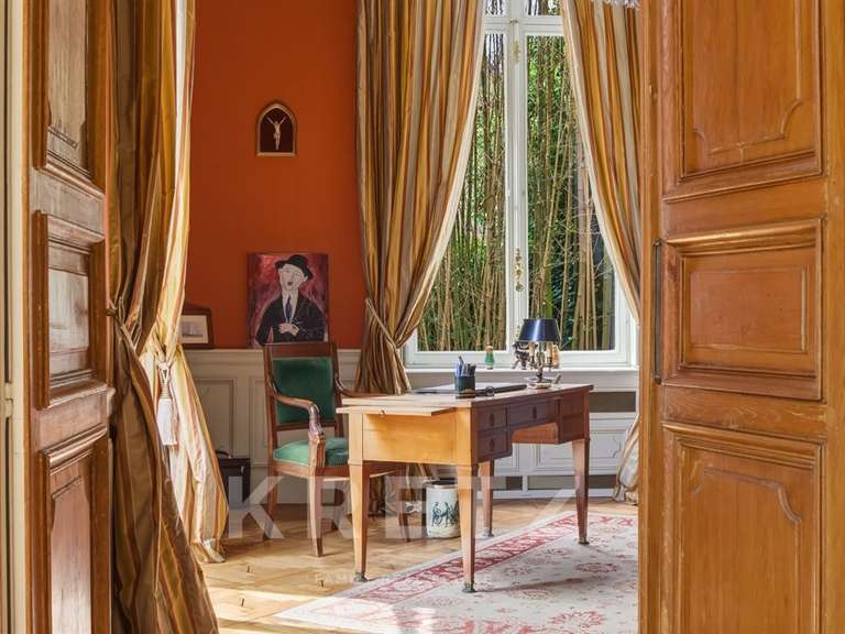 Maison Évreux - 7 chambres - 600m²