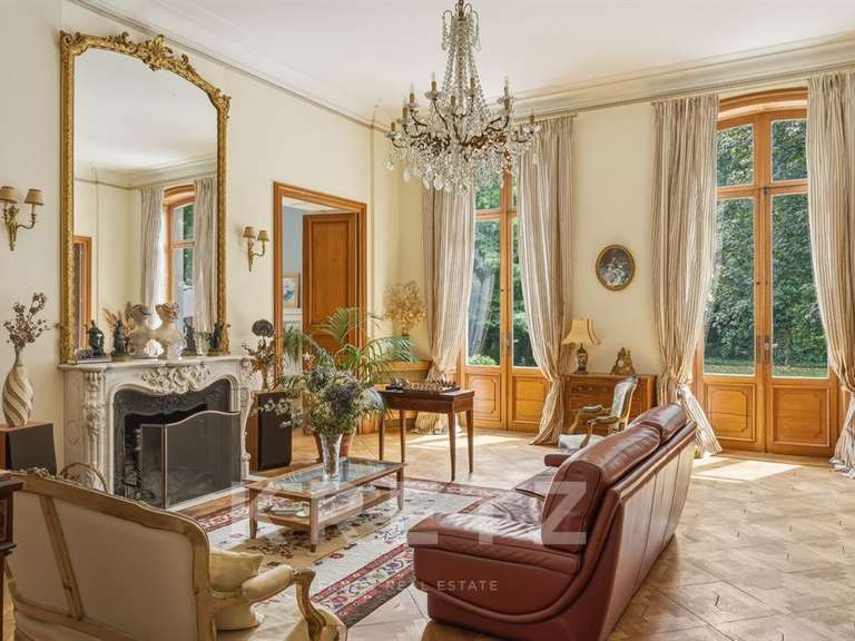 Maison Évreux - 7 chambres - 600m²