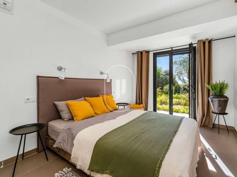 Villa La Garde-Freinet - 4 chambres - 230m²