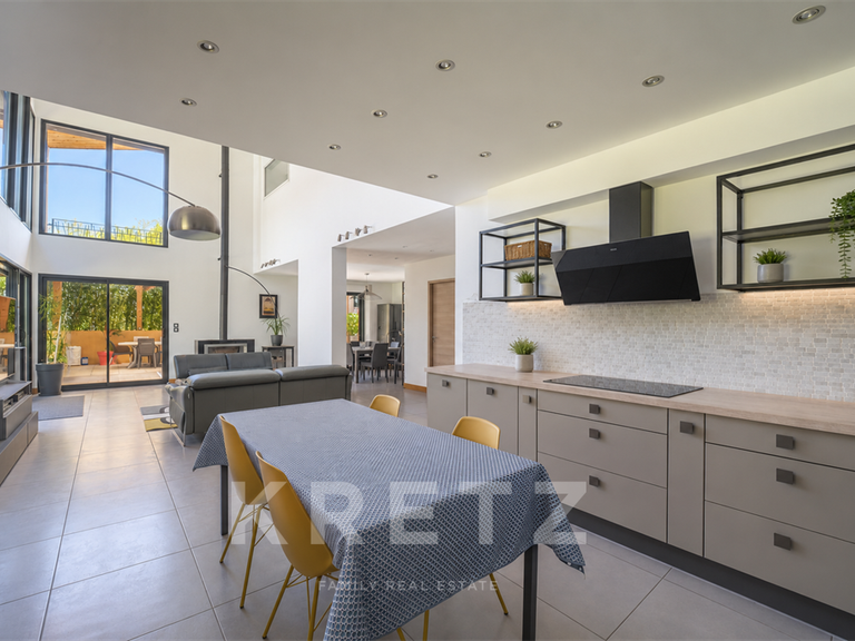 Maison Aix-en-Provence - 4 chambres - 190m²