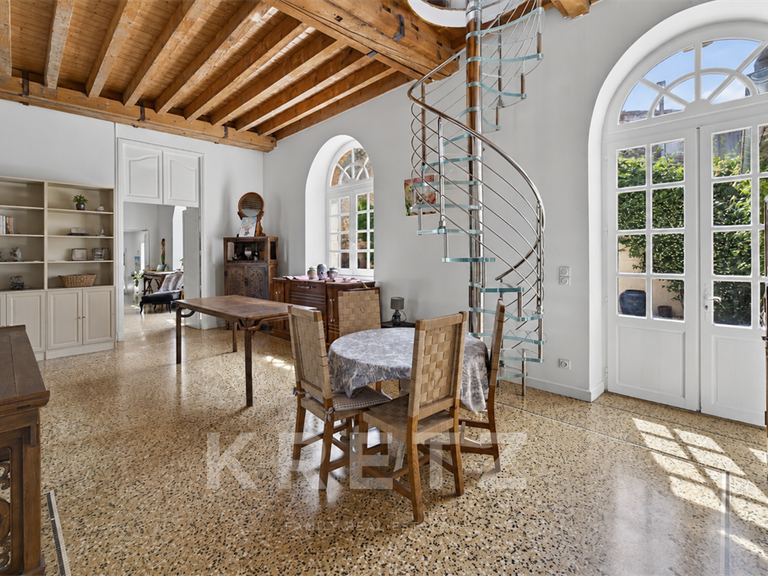 Maison Béziers - 4 chambres - 506m²