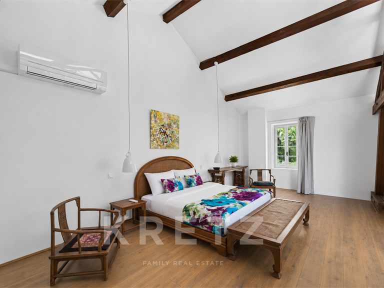 Maison Béziers - 4 chambres - 506m²