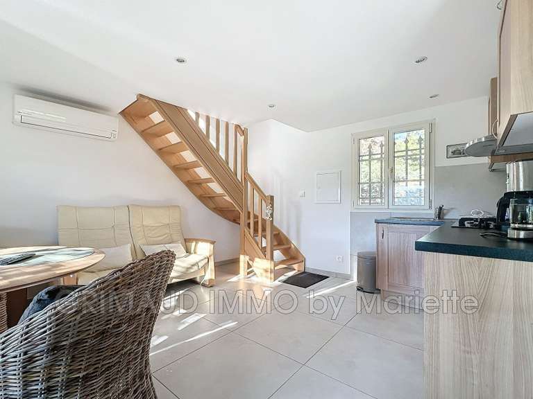 Villa Plan-de-la-Tour - 5 chambres - 150m²