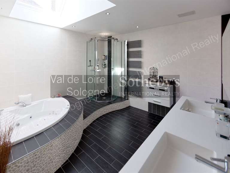 Maison Orléans - 5 chambres - 197m²